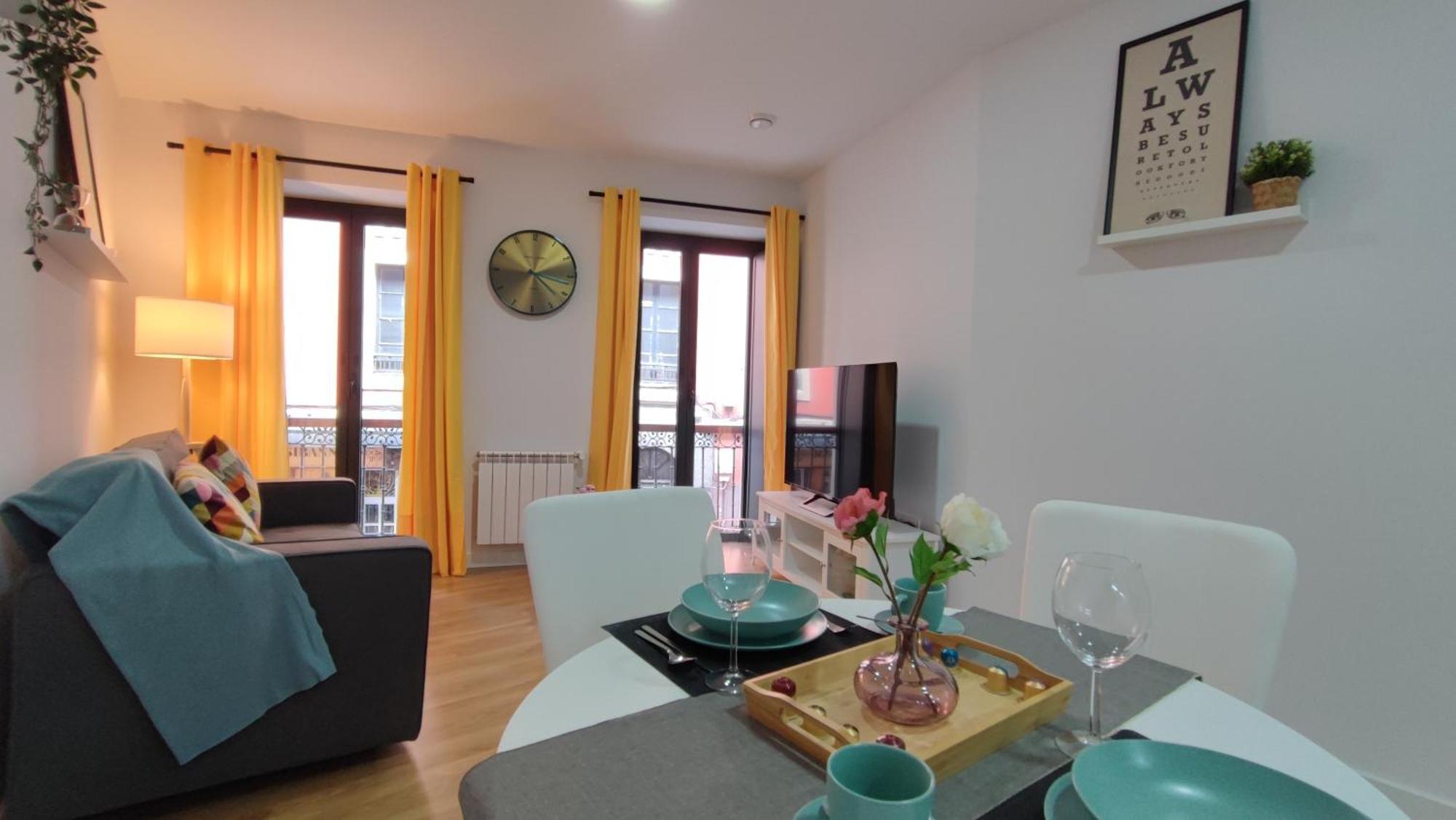 Apartamentos Aptio Oviedo Exterior photo