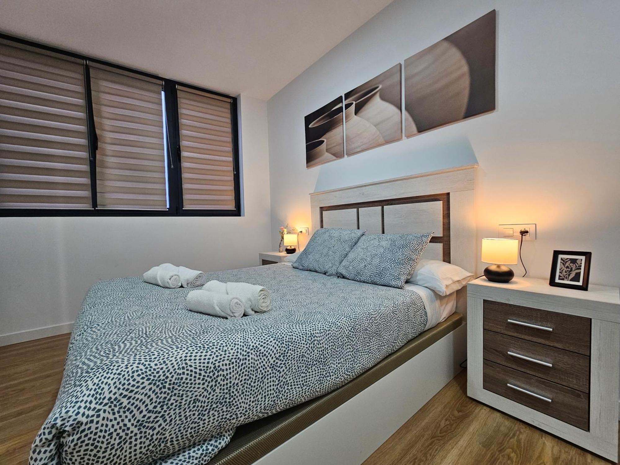 Apartamentos Aptio Oviedo Exterior photo